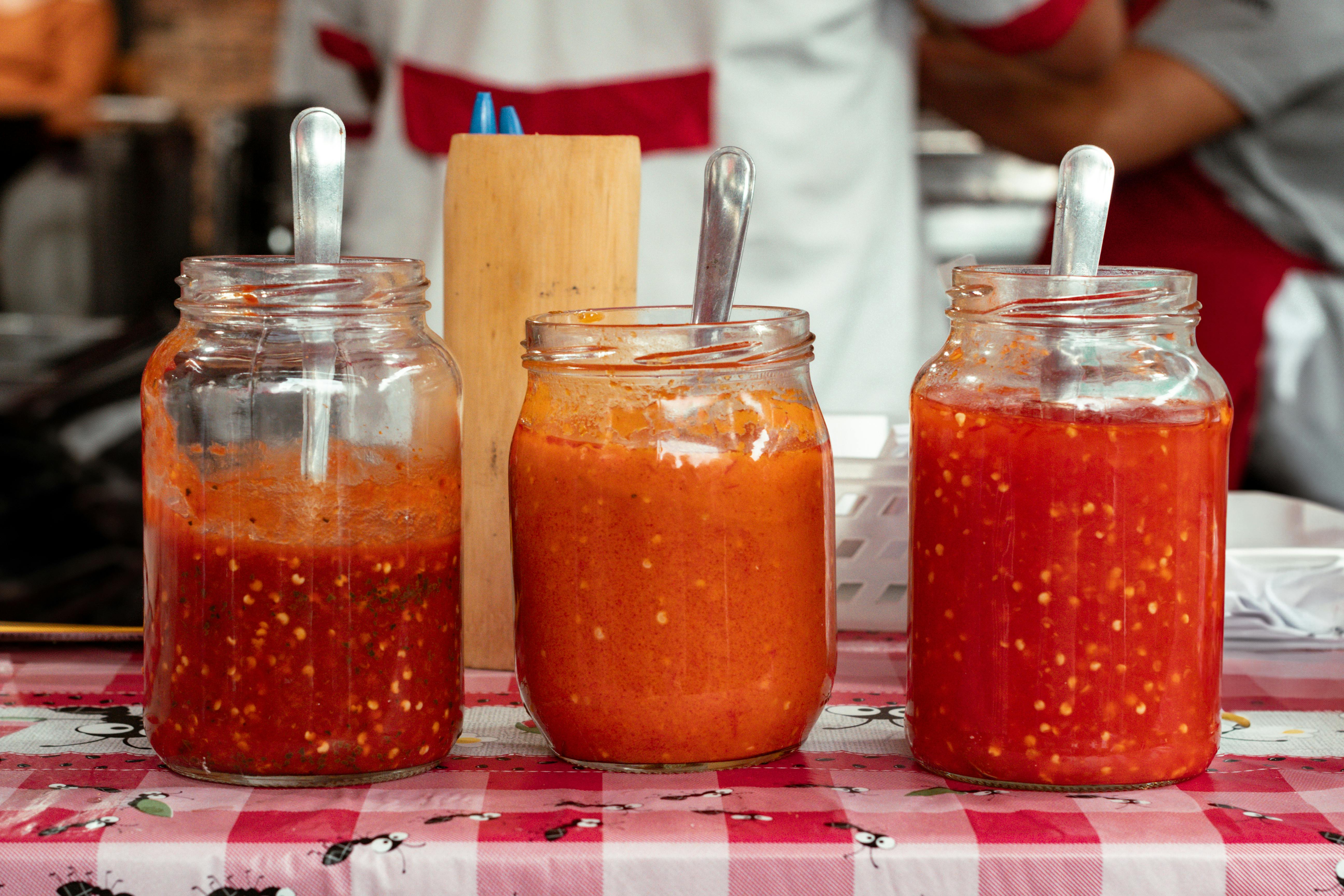 Chilli Sauce Exporter India Bulk Chilli Paste Hot Sauce Sriracha